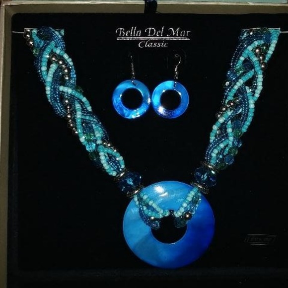 Bella Del Mar - Statement Beaded Necklace … - Picture 1 of 7